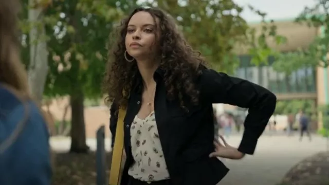The Kooples Feath­er Print Silk Tank Top worn by Stella (Isabella Briggs) as seen in Fatal Attraction (S01E08)