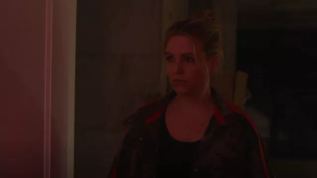 Zara Camo Side Stripe Jacket worn by Brooke Dubek (Heléne Yorke) as seen in The Other Two (S03E05)