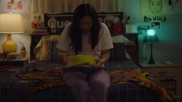 Cotton Citizen Brooklyn Pantalon de survêtement porté par Nora (Awkwafina) comme on le voit dans Awkwafina est Nora From Queens (S03E05)
