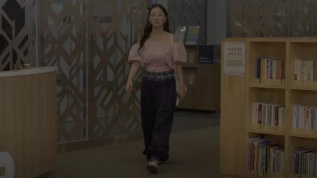Dr Martens 1460 Pink Boots worn by Yuri (Gia Kim) as seen in XO, Kitty (S01E07)