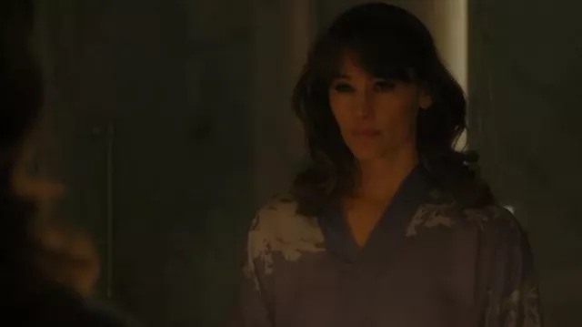 Carine Gilson Printed Robe worn by Hannah Hall (Jennifer Garner) as seen in The Last Thing He Told Me (S01E05)