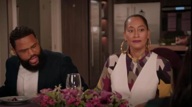 Akris Punto Houndstooth Check Tie Neck Silk Blouse worn by Rainbow Johnson (Tracee Ellis Ross) as seen in black-ish (S08E08)