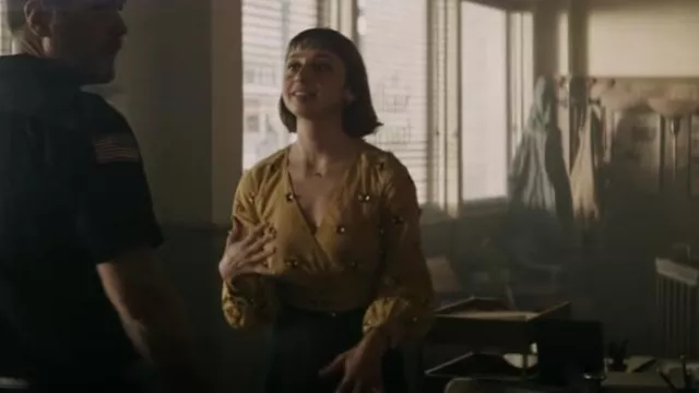 Maeve Long-Sleeve Wrap Top worn by Chrissy Beppo (Sofia Hasmik) as seen in Superman & Lois (S03E11)