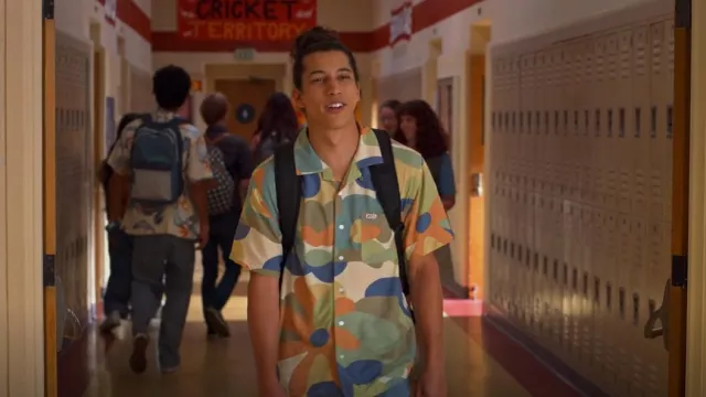 RVCA Mel G Floral Short Sleeve Shirt worn by Trent Harrison (Benjamin A. Norris) as seen in Never Have I Ever (S04E09)