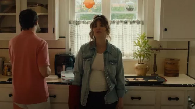 Re/Done 50s Sawtooth Western Shirt worn by Ava Bartlett (Kaley Cuoco) as seen in Based on a True Story (S01E01)