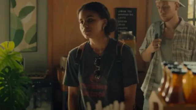 Good Records to Go Mas­sive At­tack Blue Lines T-Shirt worn by Bo (Zazie Beetz) as seen in Black Mirror (S06E04)