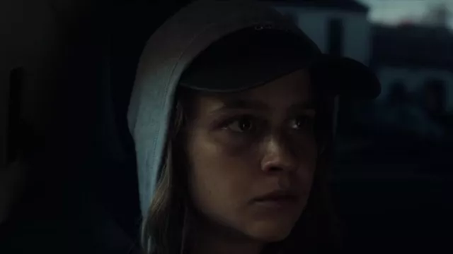 Adidas Re­laxed Strap-Back Hat worn by Mazey Day as seen in Black Mirror (S06E04)