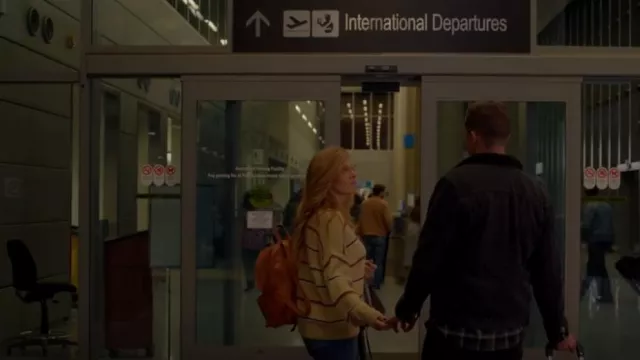 Madewell The Lorimer Back­pack worn by Abby Clark (Connie Britton) as seen in 9-1-1 (S01E09)