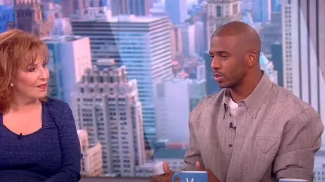 Chemise Bottega Veneta Melange portée par Chris Paul vue dans The View le 20 juin 2023
