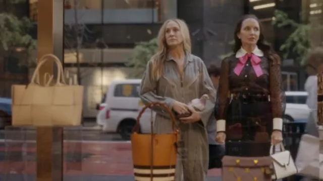 Have You Noticed Carrie Bradshaw's New It Bag?
