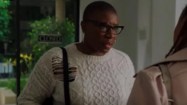 Nsf Dis­tressed Ca­ble-Knit Sweater worn by Henrietta 'Hen' Wilson (Aisha Hinds) as seen in 9-1-1 (S02E07)