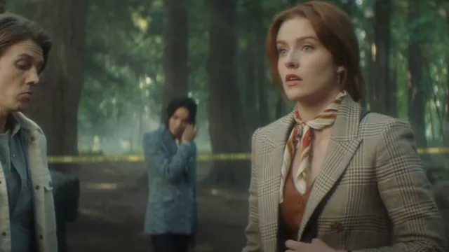 Veronica Beard Beacon Blazer worn by Nancy Drew (Kennedy McMann) as seen in Nancy Drew (S04E05)