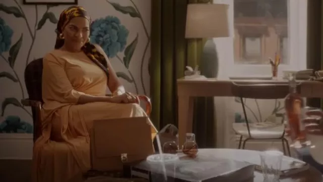 Polène Numéro Sept Bolso de cuero usado por Seema Patel (Sarita Choudhury) como se ve en And Just Like That... (S02E03)