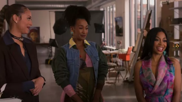 Veronica Beard Emilia Veste portée par Sondi (Corbin Reid) vue dans Run the World (S02E06)