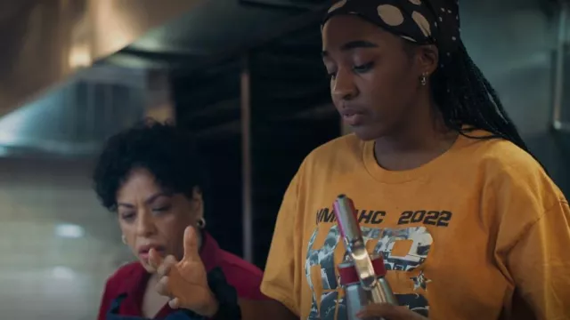 Smithsonian NMAAHC 2022 Hip Hop Block Party T Shirt worn by Sydney Adamu (Ayo Edebiri) as seen in The Bear (S02E05)