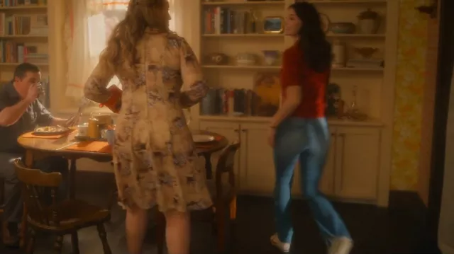 Nike Cortez Basic OG Sneakers usadas por Young Tully (Alissa Skovbye) como se ve en Firefly Lane (S02E16)