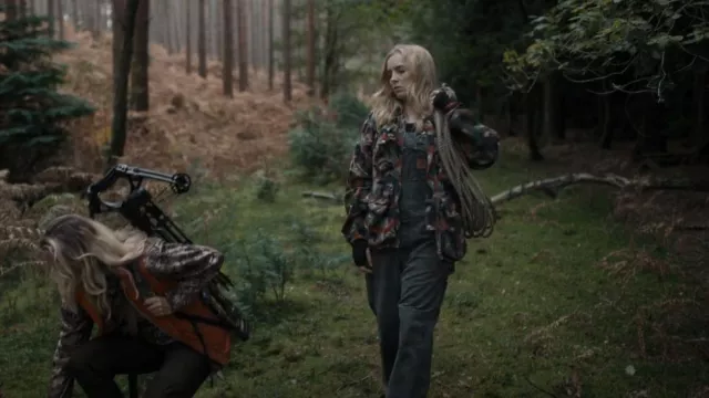 Carhartt Men's Duck Bib Overall usado por Villanelle (Jodie Comer) como se ve en Killing Eve (S04E07)