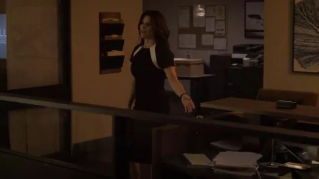 Victoria Beckham T-Shirt Fitted Dress worn by Maggie McPherson (Neve Campbell) as seen in The Lincoln Lawyer (S02E03)