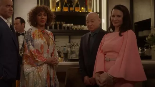 Cult Gaïa Eos Bead-Em­bell­ished Clutch Bag worn by Charlotte York (Kristin Davis) as seen in And Just Like That… (S02E04)