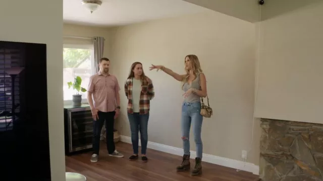 Paige Hox­ton Jeans worn by Christina El Moussa as seen in Christina on the Coast (S05E06)