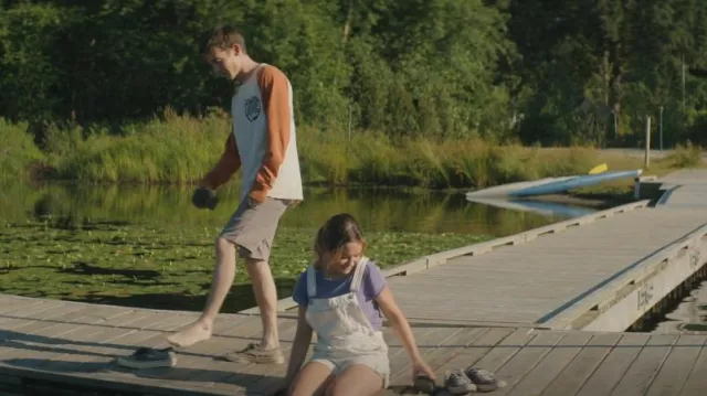 Combinaison Urban Outfitters Slater portée par Megan Landry (Sadie Stanley) vue dans Cruel Summer (S02E07)