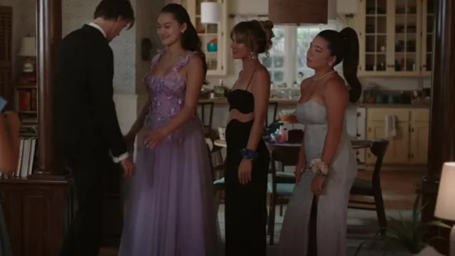 Galvan London Siren Dress worn by Taylor (Rain Spencer) as seen in The Summer I Turned Pretty (S02E03)