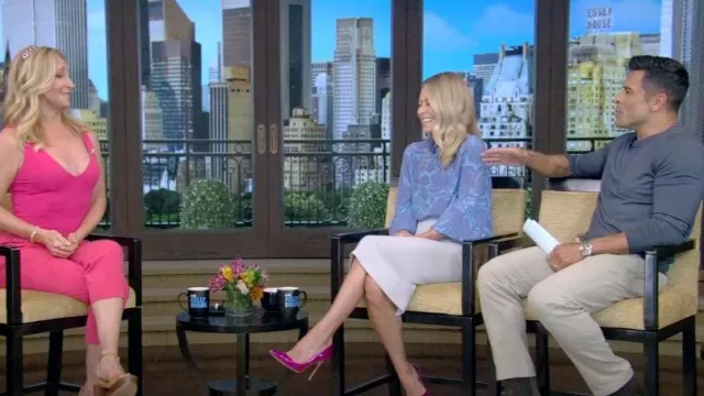Gianvito Rossi Gianvito 105 Leather Pump worn by Kelly Ripa as seen in LIVE with Kelly and Mark on  July 17, 2023