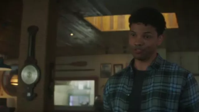 Rails Brushed Cot­ton Blend worn by Ned 'Nick' Nickerson (Tunji Kasim) as seen in Nancy Drew (S04E08)