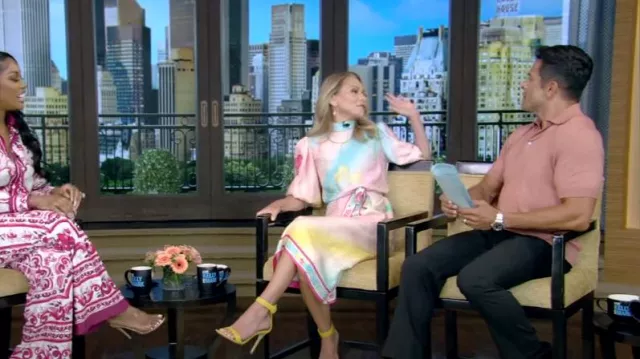 Gianvito Rossi Portofino Leather Sandals worn by Kelly Ripa as seen in LIVE with Kelly and Mark on July 24, 2023