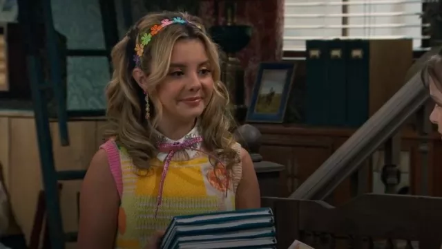Staud Gathering Vest worn by Destiny Baker (Mallory James Mahoney) as seen in BUNK'D (S06E29)