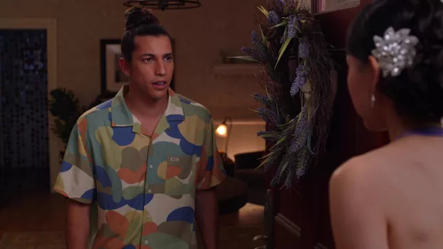 RVCA Printed Shirt worn by Trent Harrison (Benjamin A. Norris) as seen in Never Have I Ever (S04E09)