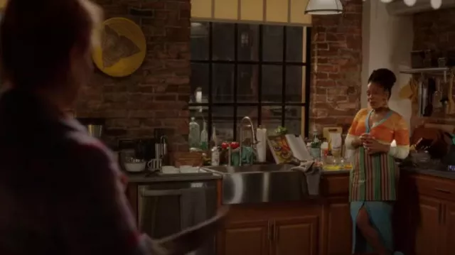 Stauder Shoko Sweater Vestido usado por la Dra. Nya Wallace (Karen Pittman) como se ve en And Just Like That... (S02E07)