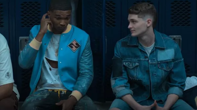 Levi's Vintage Fit Patchwork Denim Trucker Jack In Blue worn by Drew Mur­phy (James Bingham) as seen in Swagger (S02E03)