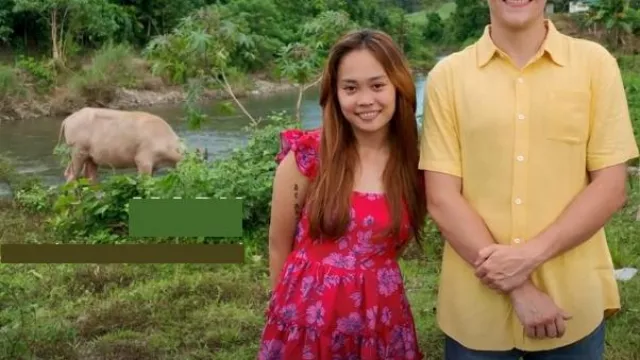 B.o.g Col­lec­tive Flo­ral Mi­ni Dress worn by Mary as seen in 90 Day Fiancé: The Other Way (S05E04)