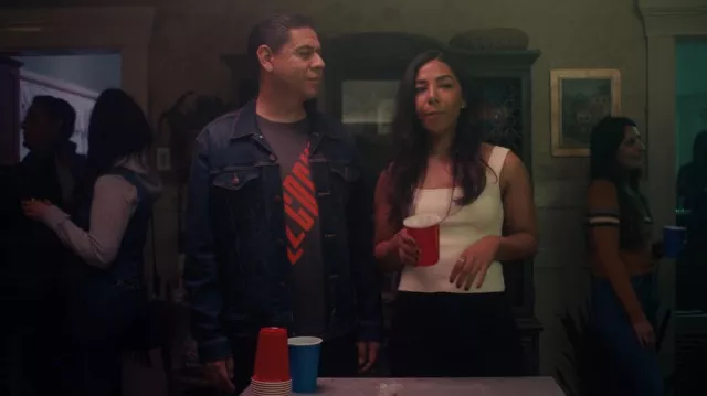 Levi’s Trucker Jacket porté par Julio (Chris Estrada) vu dans This Fool (S02E07)