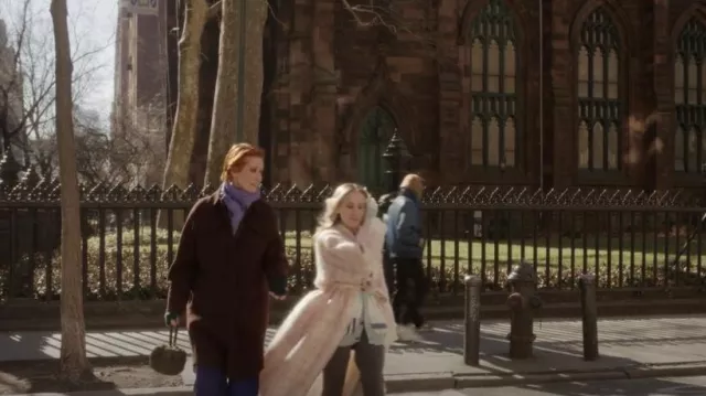 Valentino 1980s Patterned Wrapped Mohair Robe or Light Coat worn by Carrie Bradshaw (Sarah Jessica Parker) as seen in And Just Like That… (S02E08)