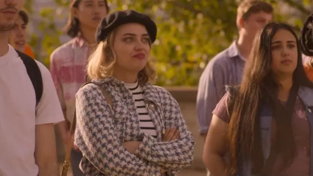 Surchemise texturée Zara avec boutons de perles portée par Imogen Heaney (Rhea Norwood) vue dans Heartstopper (S02E05)