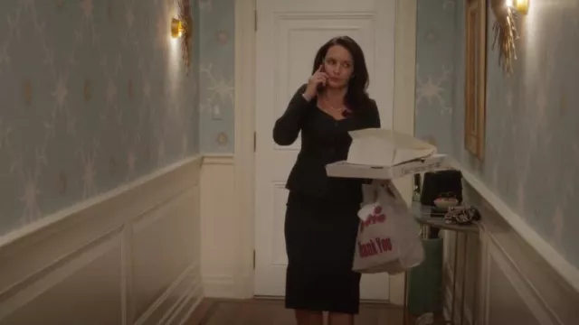 Ralph Lauren Collection Ser­il­da Pin­striped Jack­et worn by Charlotte York (Kristin Davis) as seen in And Just Like That… (S02E09)