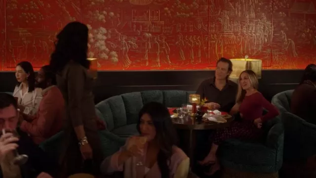 Todd Oldham Palaz­zo Pants worn by Carrie Bradshaw (Sarah Jessica Parker) as seen in And Just Like That… (S02E09)