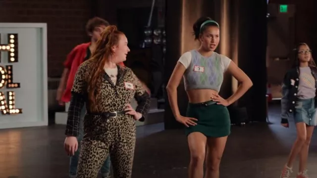 Abercrombie & Fitch Tweed Mini Skirt worn by Gina (Sofia Wylie) as seen in High School Musical: The Musical: The Series (S04E01)