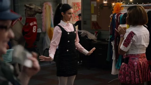 Robe Boucle Miss Selfridge avec boutons Dimante portée par Dani (Kylie Cantrall) comme on le voit dans High School Musical: The Musical: The Series (S04E07)