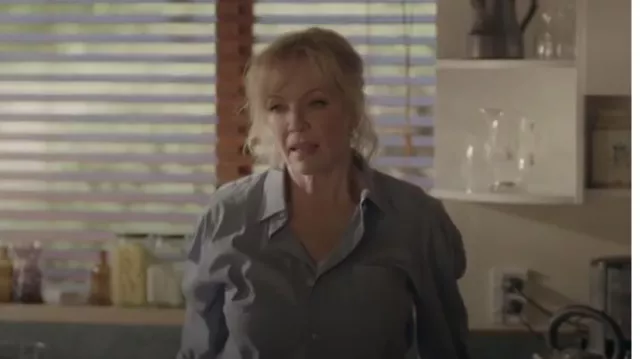 Country Road Organically Grown Linen Shirt worn by Daisy (Rebecca Gibney) as seen in Under the Vines (S02E01)