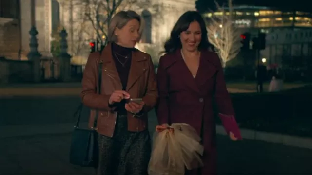 Ted Baker Wool Coat With Over­sized Col­lar worn by Nikki Newman (Esther Smith) as seen in Trying (S03E07)