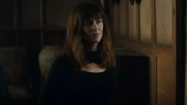 Pinko Mo­cac­ci­no Long Sleeve Sweater worn by Wendy Rhoades (Maggie Siff) as seen in Billions (S07E02)