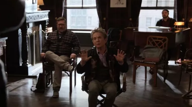 Todd Snyder Chemise à carreaux noir Cardigan porté par Howard Morris (Michael Cyril Creighton) vu dans Only Murders in the Building (S03E04)