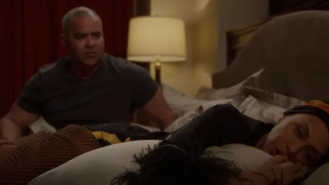 Valentino Garavani Dragon-Print Cropped Silk Trousers worn by Lisa Todd Wexley (Nicole Ari Parker) as seen in And Just Like That… (S02E10)