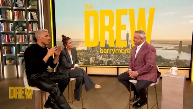 Gold Heels worn by Drew Barrymore in The Drew Barrymore Show