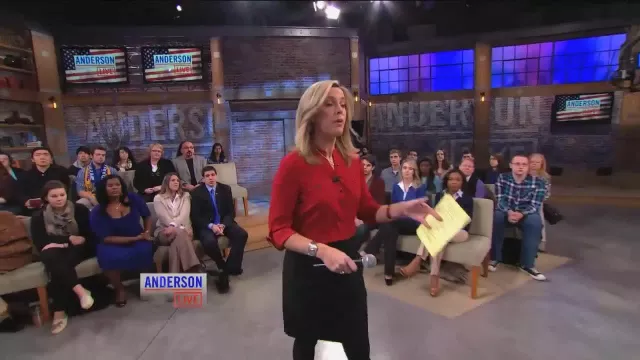 Black Skirt worn by Deborah Norville in Anderson Live TV show