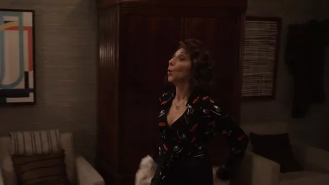 Diane Von Furstenberg Bobbie Printed Stretch-jersey Wrap Top worn by Joy (Andrea Martin) as seen in Only Murders in the Building (S03E05)