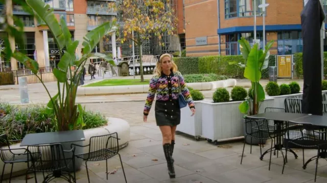 Versace La Gre­ca Chunky-Knit Cardi­gan worn by Paris Fury as seen in At Home with the Furys (S01E07)